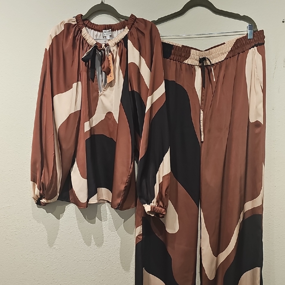 NWT CROSBY by Mollie Burch Brown and Black Wide Leg Pants